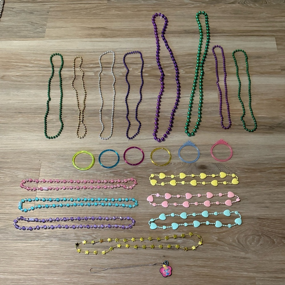 20+ Piece Colorful Kids Beaded Necklace and Bracelet Bundle